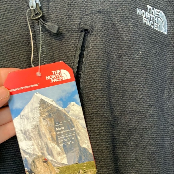 NWT The North Face Charcoal Zip-Up Jacket - Picture 4 of 7